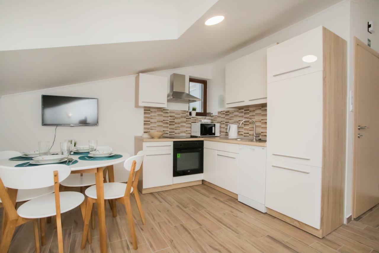 Apartments Tonka Šibenik Екстериор снимка