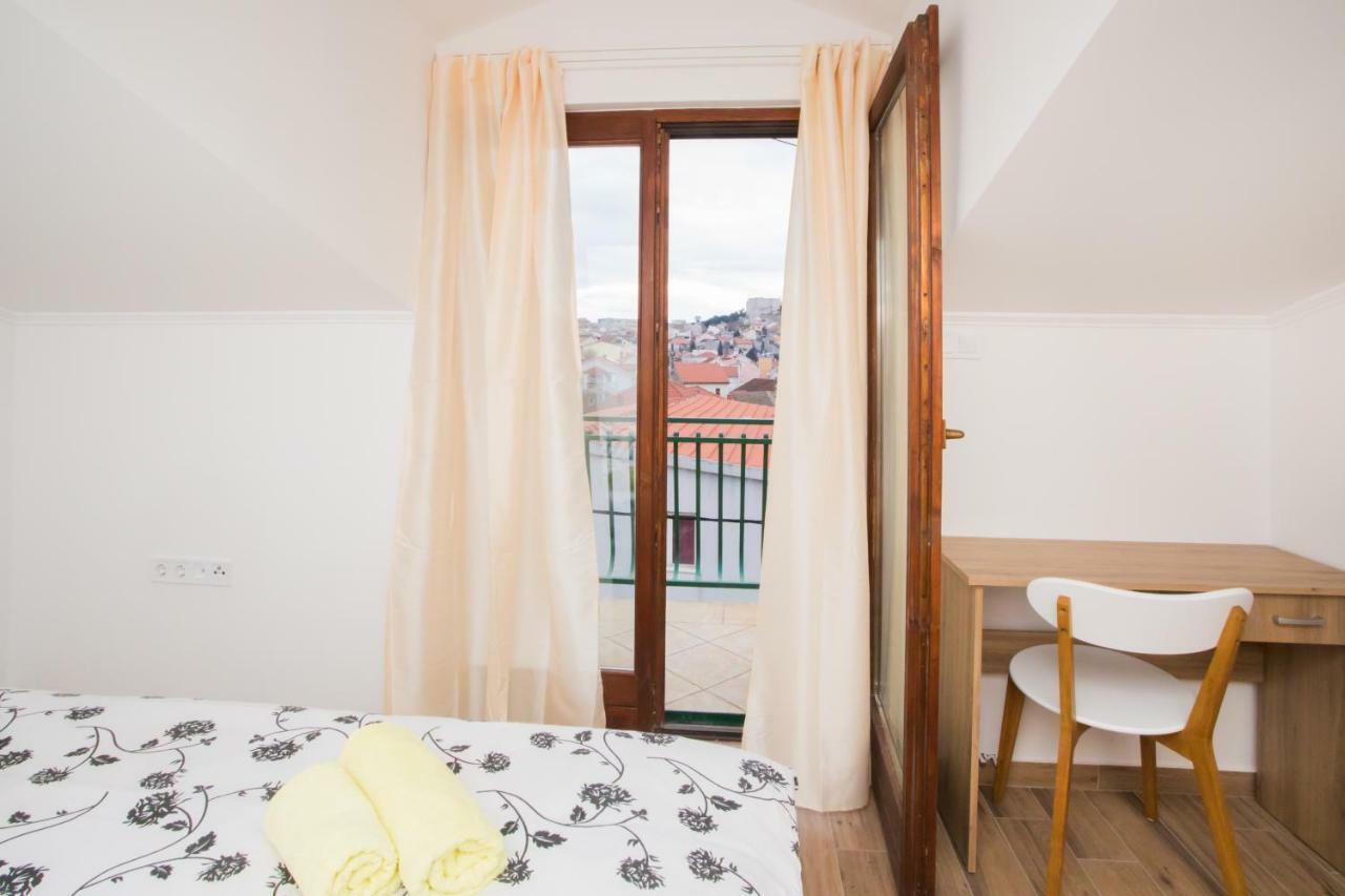 Apartments Tonka Šibenik Екстериор снимка