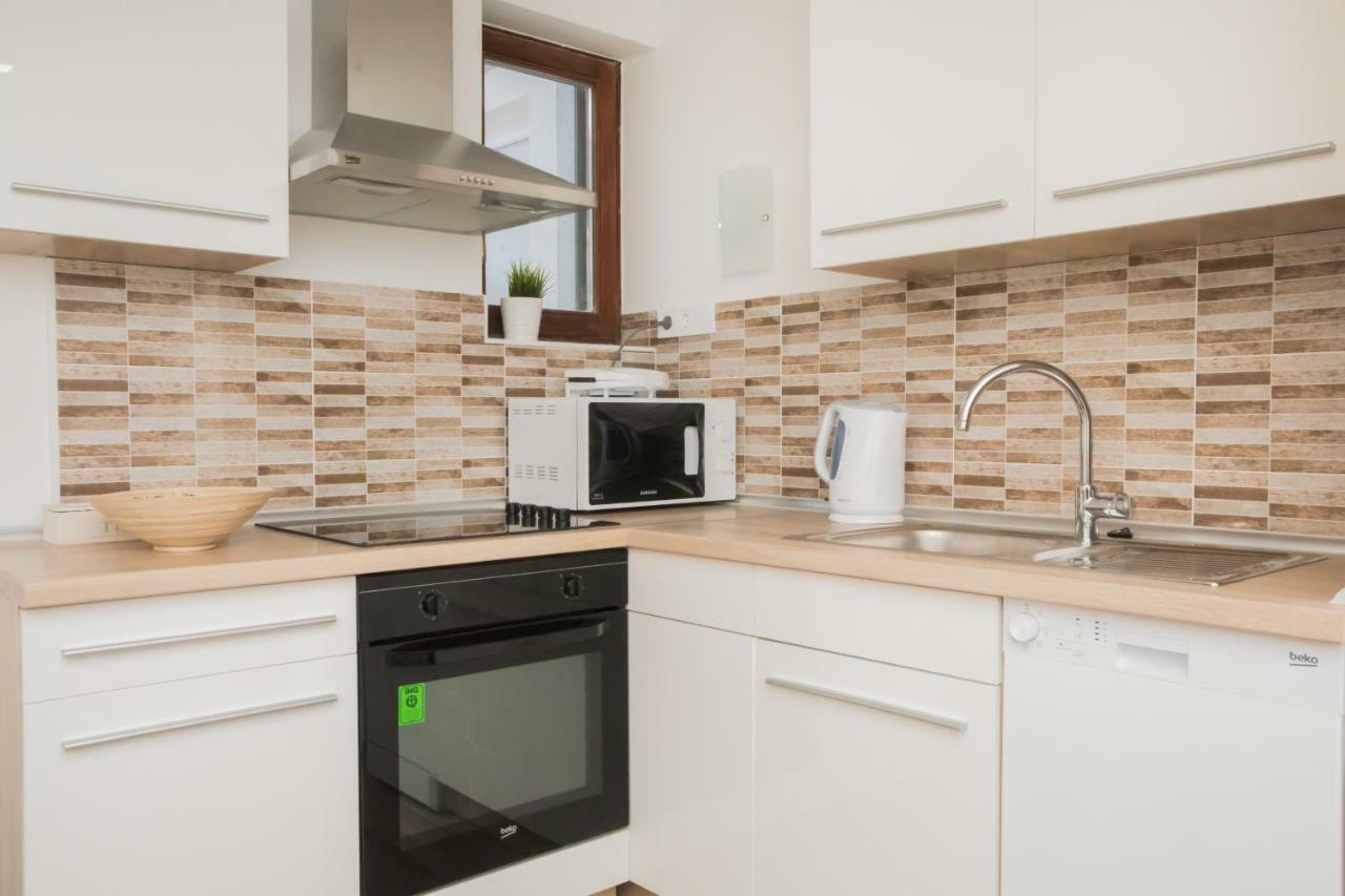 Apartments Tonka Šibenik Екстериор снимка