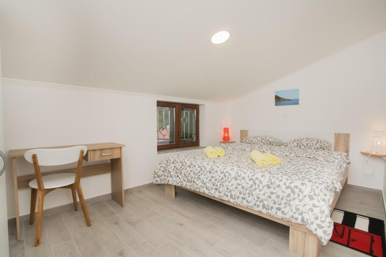 Apartments Tonka Šibenik Екстериор снимка