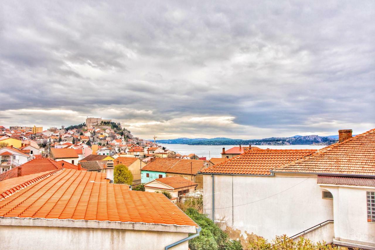 Apartments Tonka Šibenik Екстериор снимка